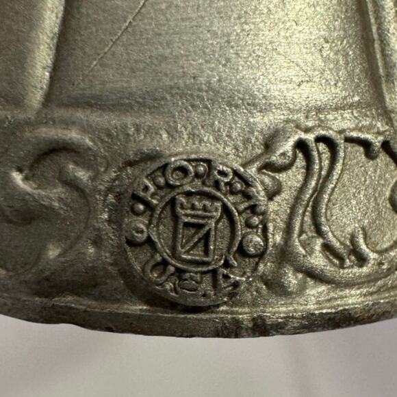 VTG Fort USA Bell w/Guardian Angel Playing Lyre Bell Solid Pewter 3 1/2" Tall - Picture 9 of 9